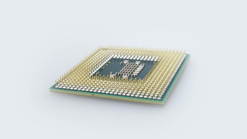 Arm bouwt eigen AI-chip: voelt jouw hosting daar straks iets van?